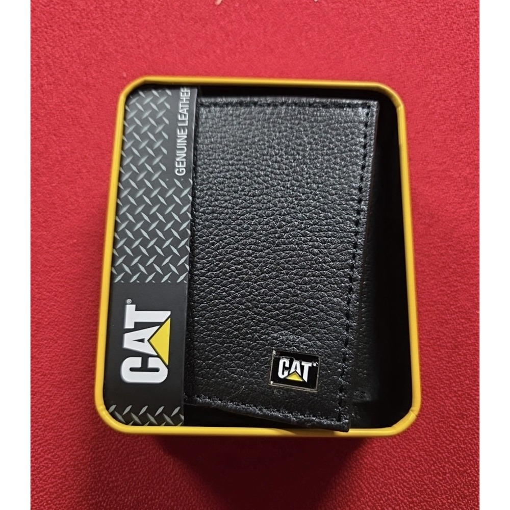 CAT Caterpillar Mens GENUINE LEATHER RFID Trifold Wallet Black with Tin.  NEW!